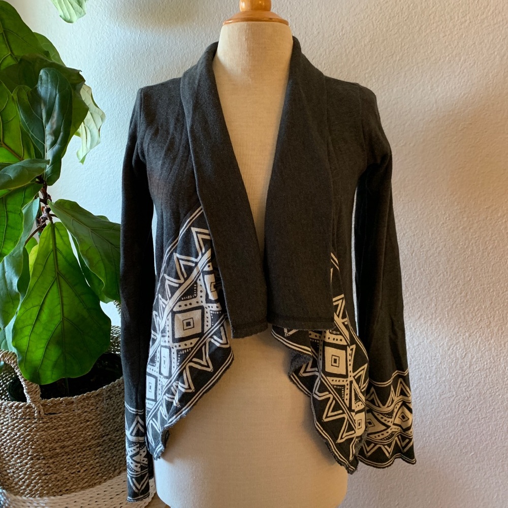 Women’s Billabong Cardigan - Size Small